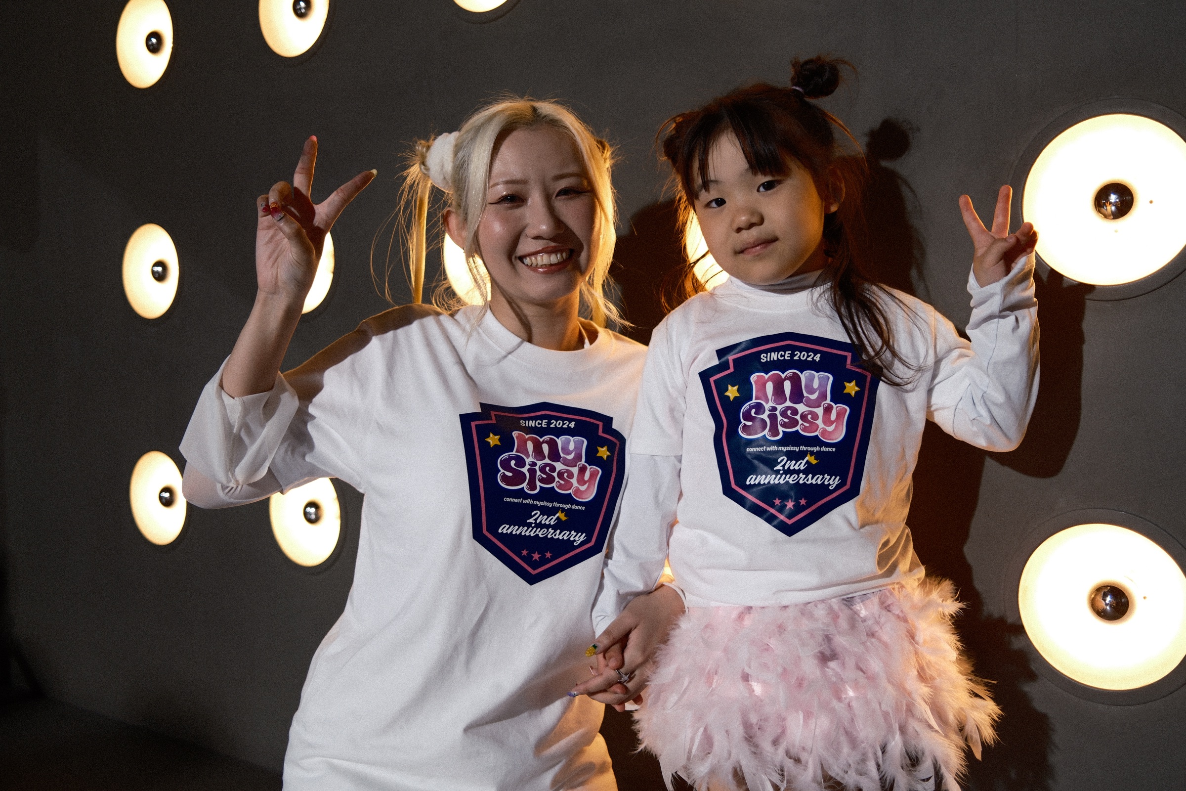 イベント会場でのmayaとKPOPキッズクラスの生徒