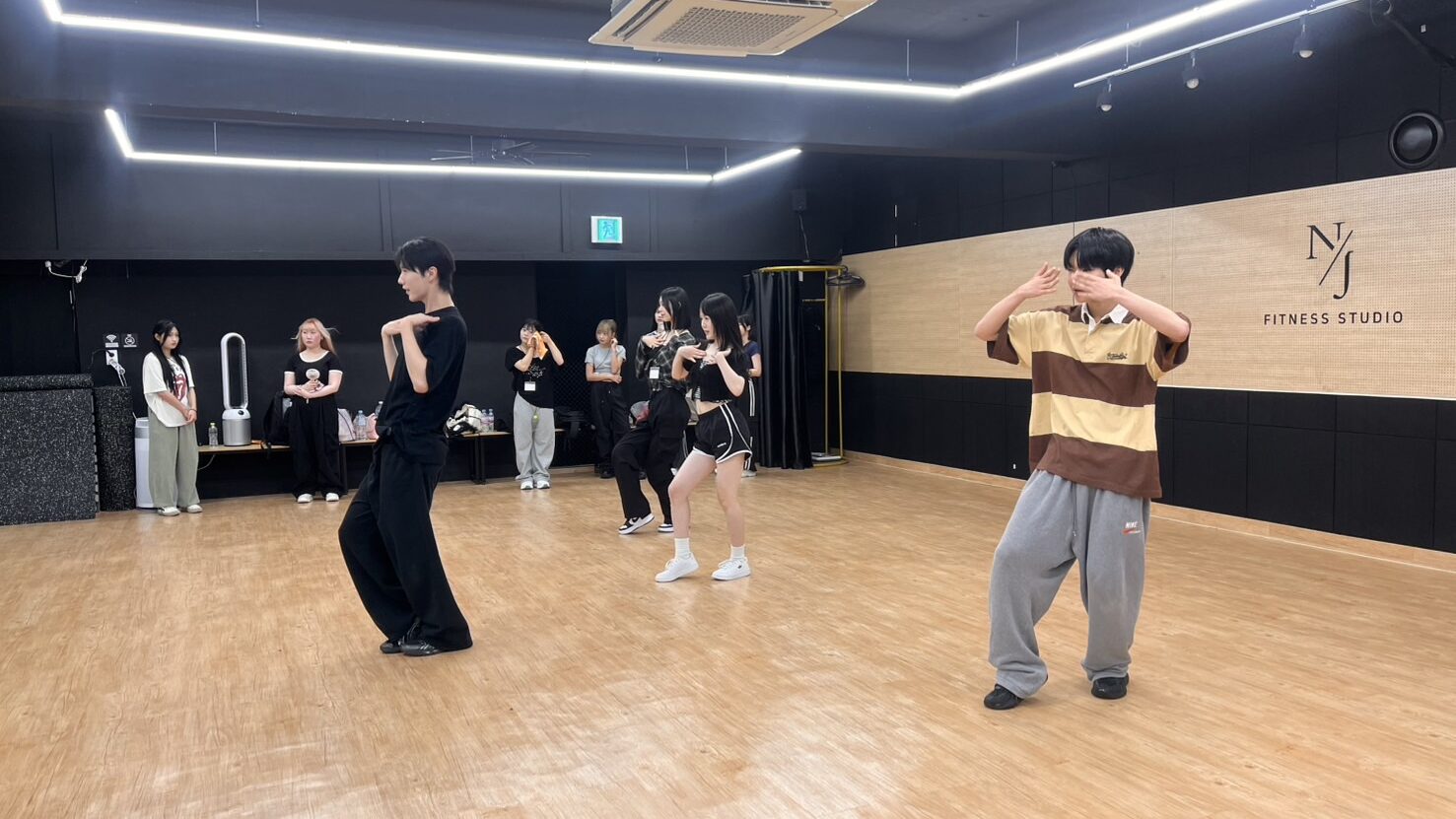 ソウルのスタジオでのワークショップ風景